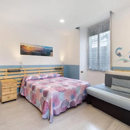 Caruggio Al Mare * 萨沃纳