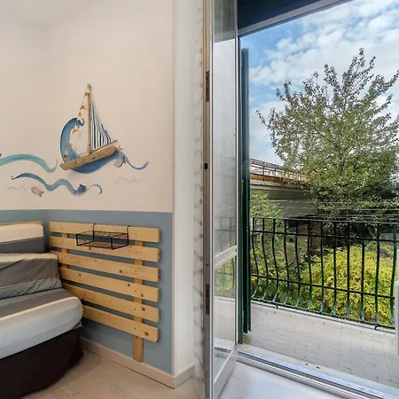 Caruggio Al Mare Apartament *