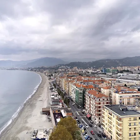 Caruggio Al Mare Apartament *