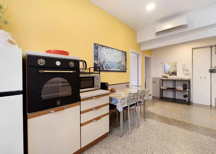 Caruggio Al Mare Appartement Savona